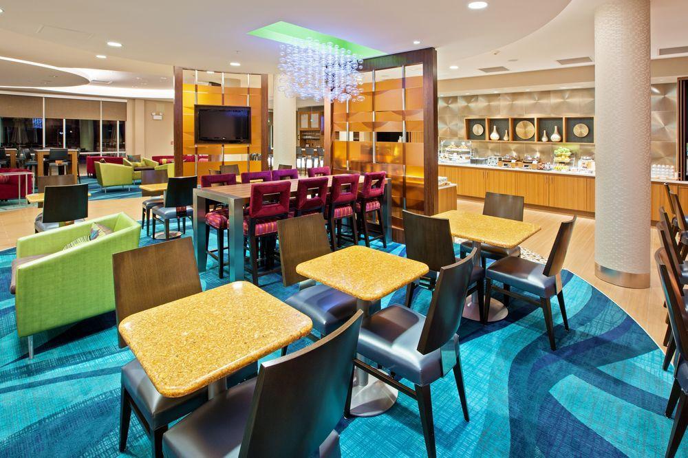Springhill Suites By Marriott Downtown Chattanooga/Cameron Harbor Экстерьер фото