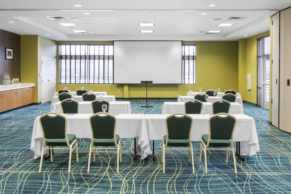 Springhill Suites By Marriott Downtown Chattanooga/Cameron Harbor Экстерьер фото