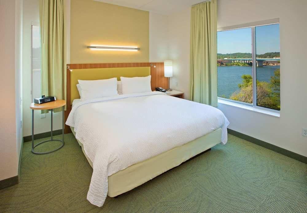 Springhill Suites By Marriott Downtown Chattanooga/Cameron Harbor Экстерьер фото