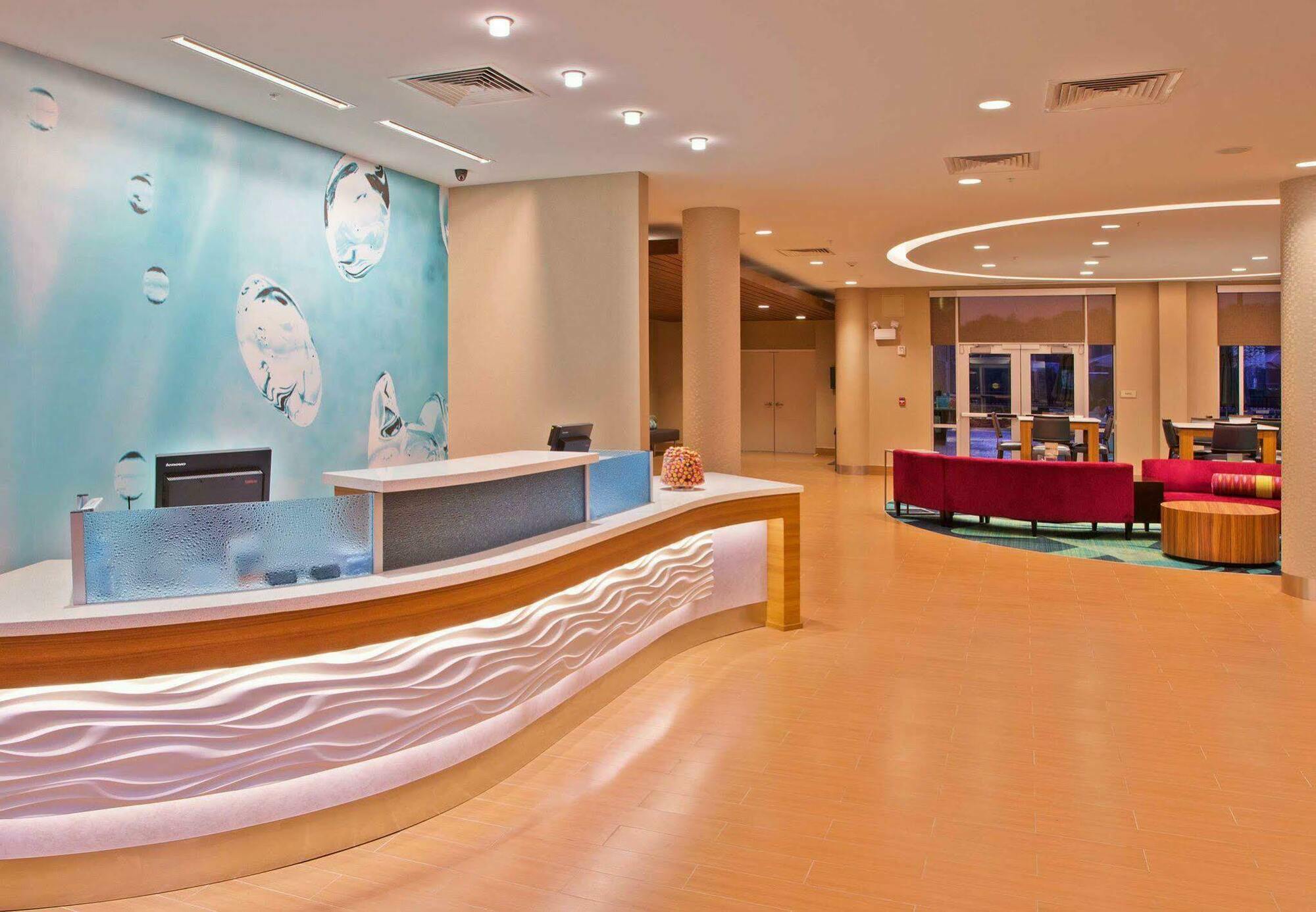 Springhill Suites By Marriott Downtown Chattanooga/Cameron Harbor Экстерьер фото